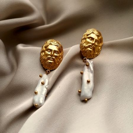 Jesus With Pearl dangle earring, Brass with 18k gold plated